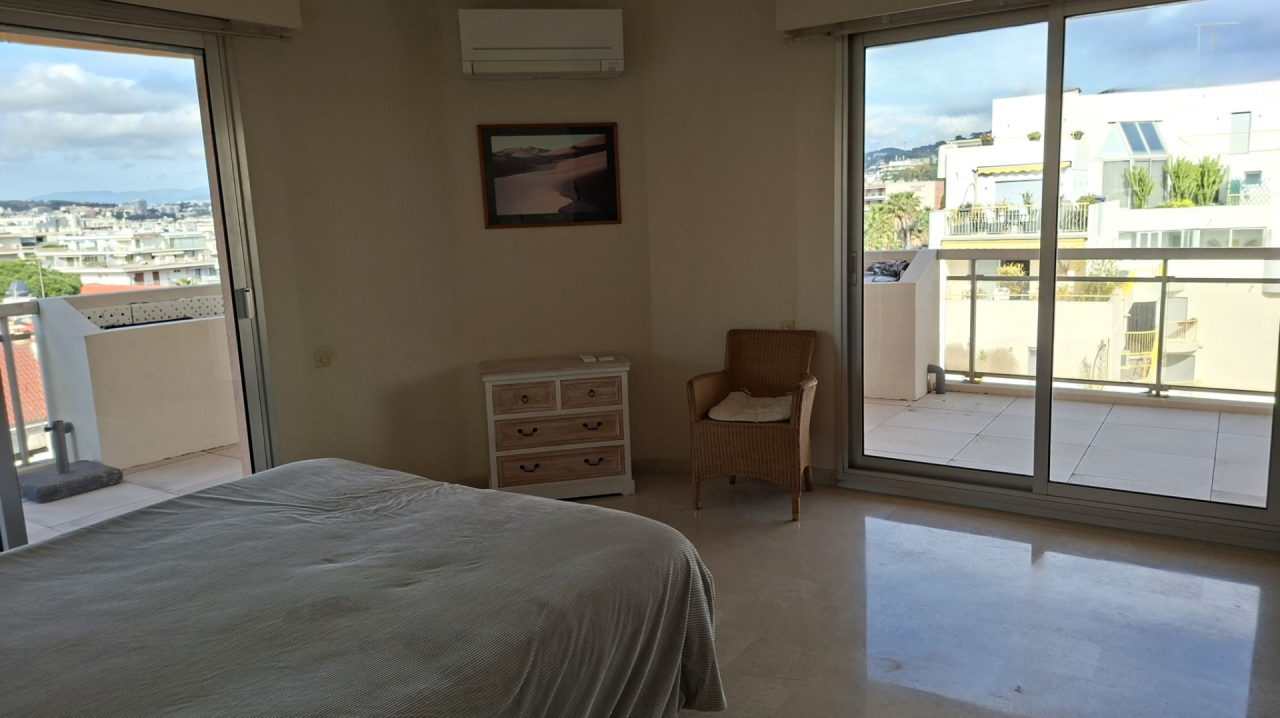 Квартира в Каннах, Франция, 194 м² - фото 8