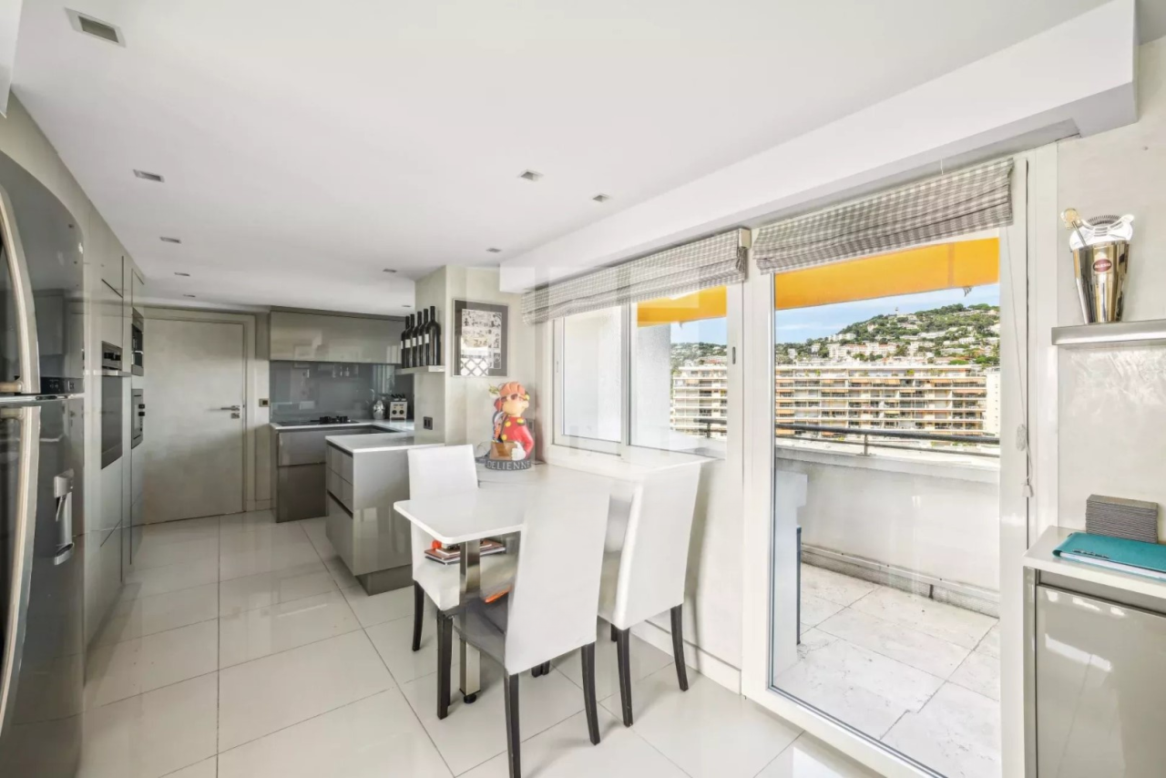 Квартира в Каннах, Франция, 125 м² - фото 8