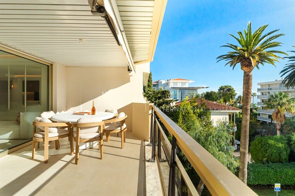 Квартира в Каннах, Франция, 101 м² - фото 8