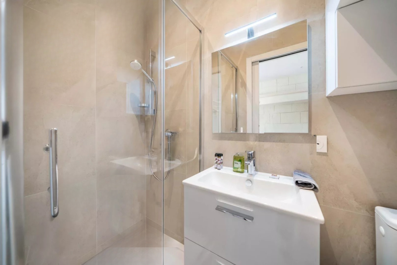 Квартира в Каннах, Франция, 61 м² - фото 8