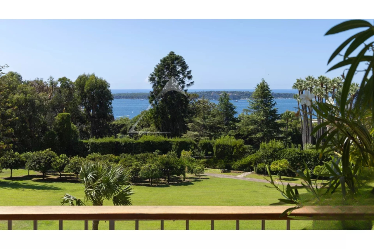 Квартира в Каннах, Франция, 96 м² - фото 9