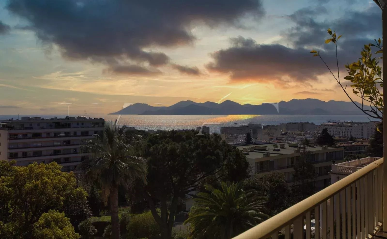 Квартира в Каннах, Франция, 104 м² - фото 9