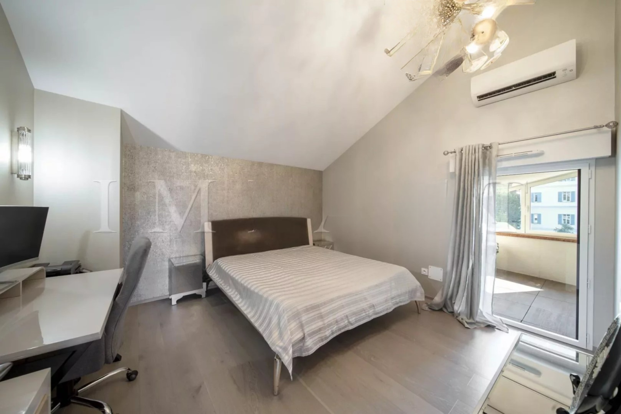 Квартира в Каннах, Франция, 186 м² - фото 10