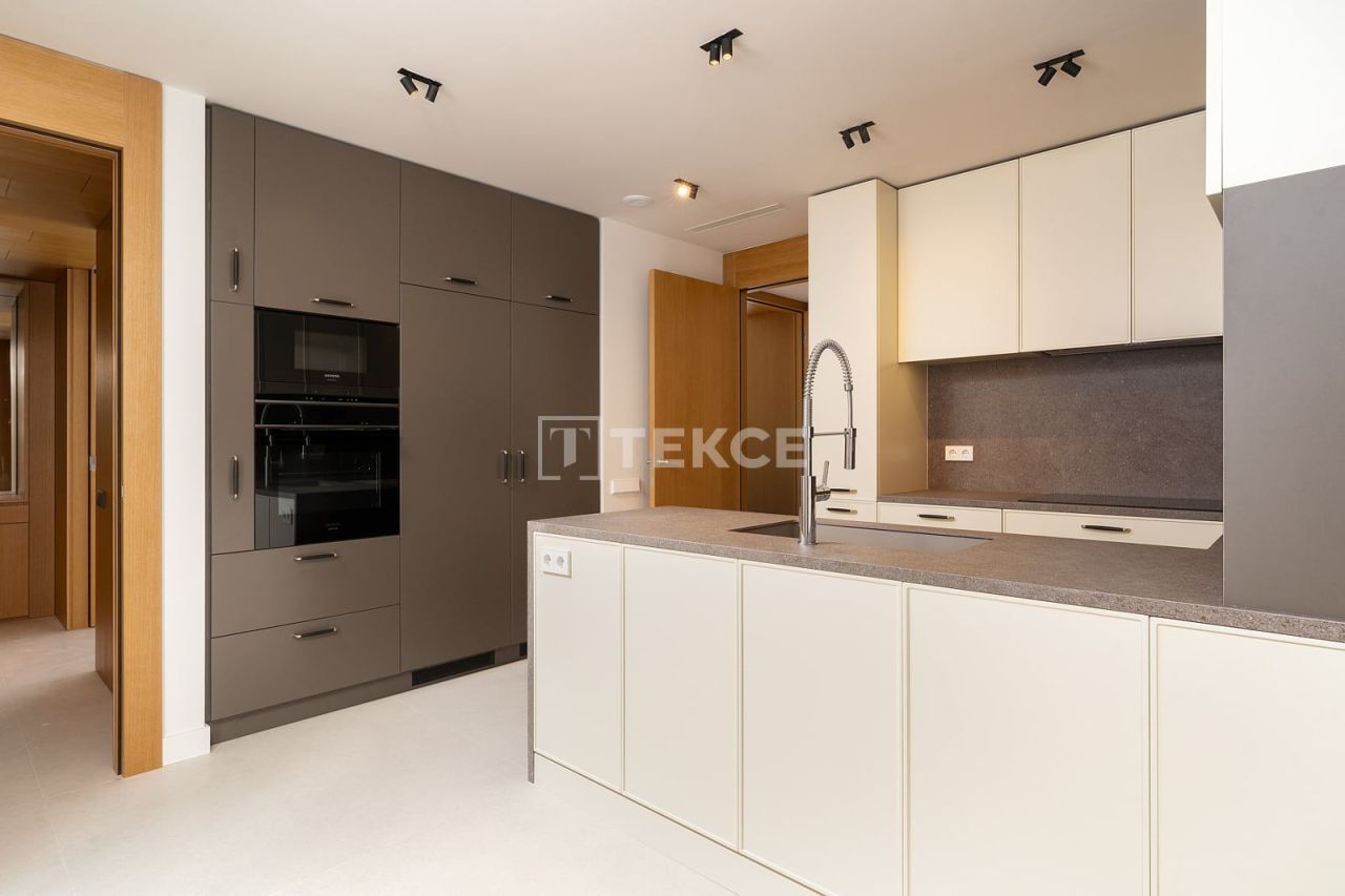 Апартаменты в Барселоне, Испания, 193 м² - фото 5