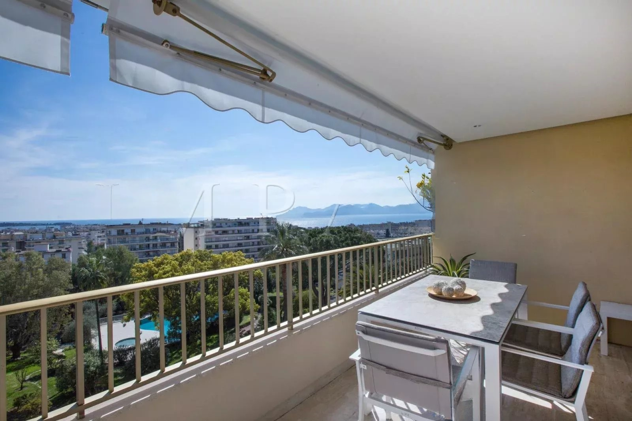 Квартира в Каннах, Франция, 104 м² - фото 11