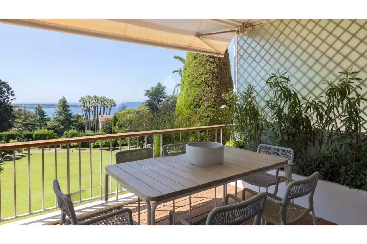 Квартира в Каннах, Франция, 96 м² - фото 11