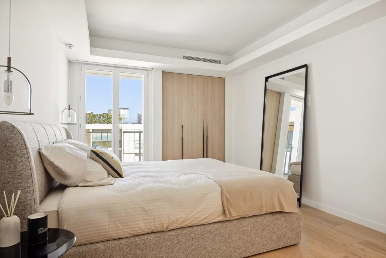 Квартира в Каннах, Франция, 110 м² - фото 11