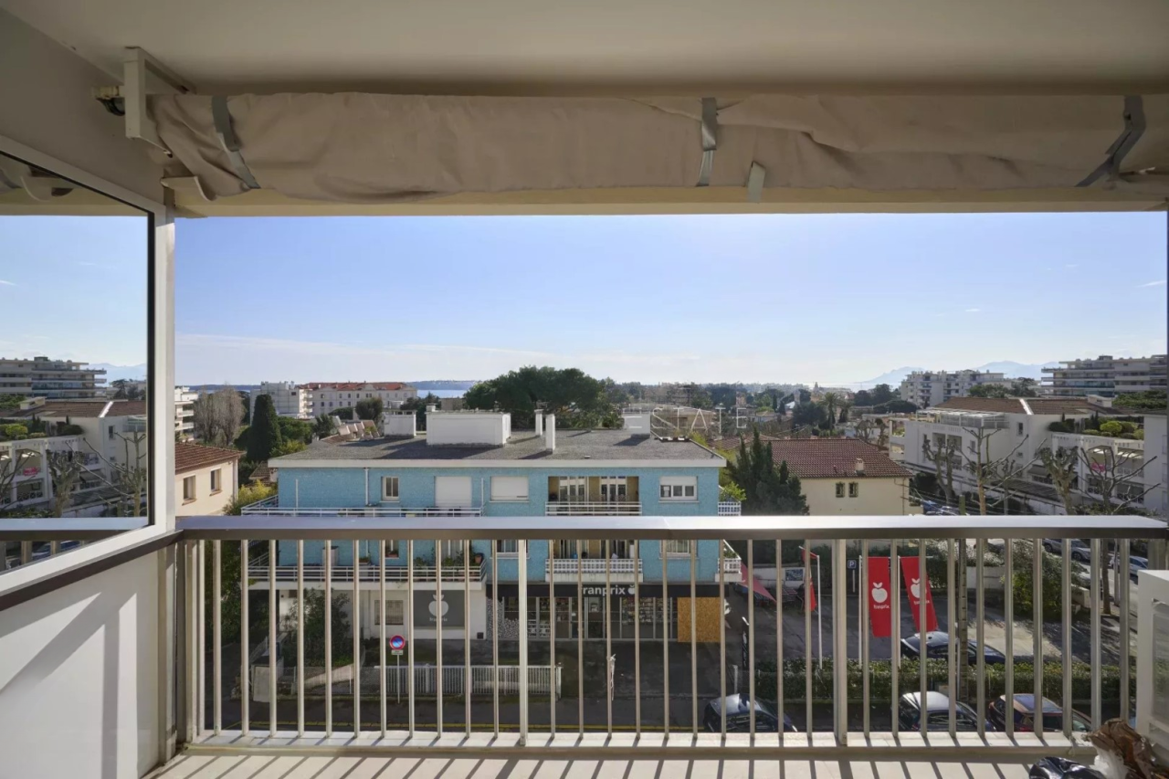 Квартира в Каннах, Франция, 54 м² - фото 11