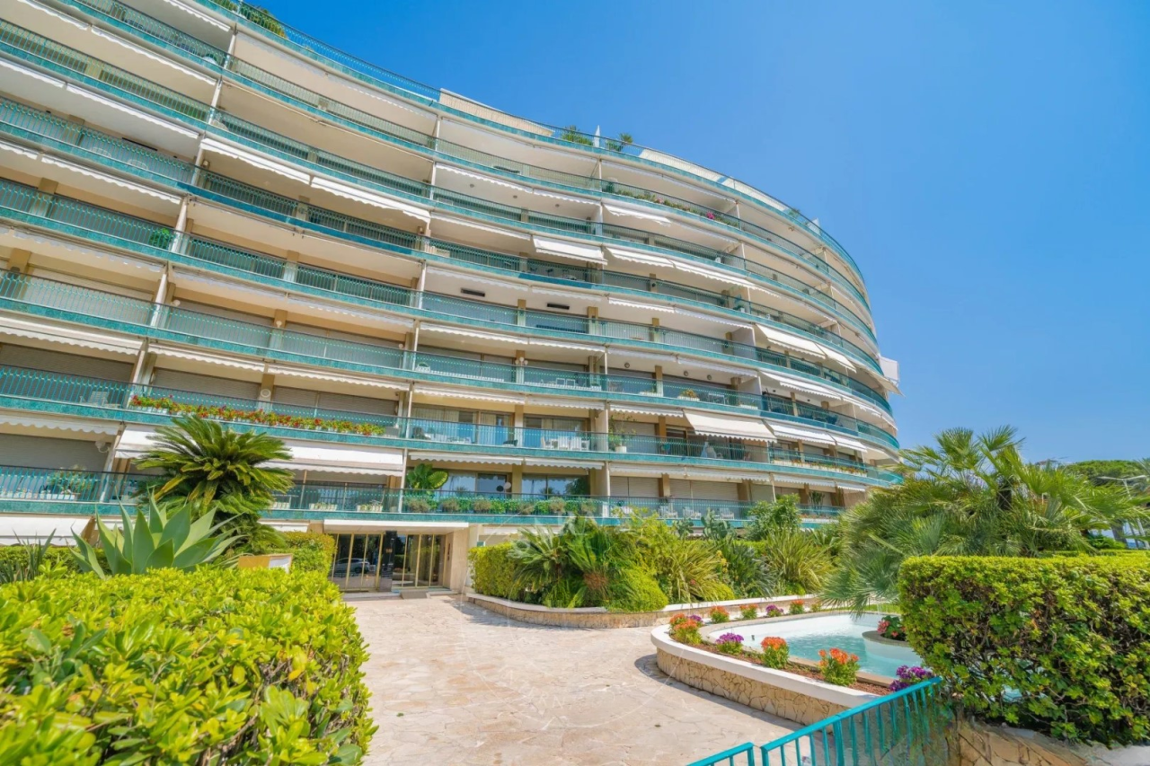 Квартира в Каннах, Франция, 100 м² - фото 12