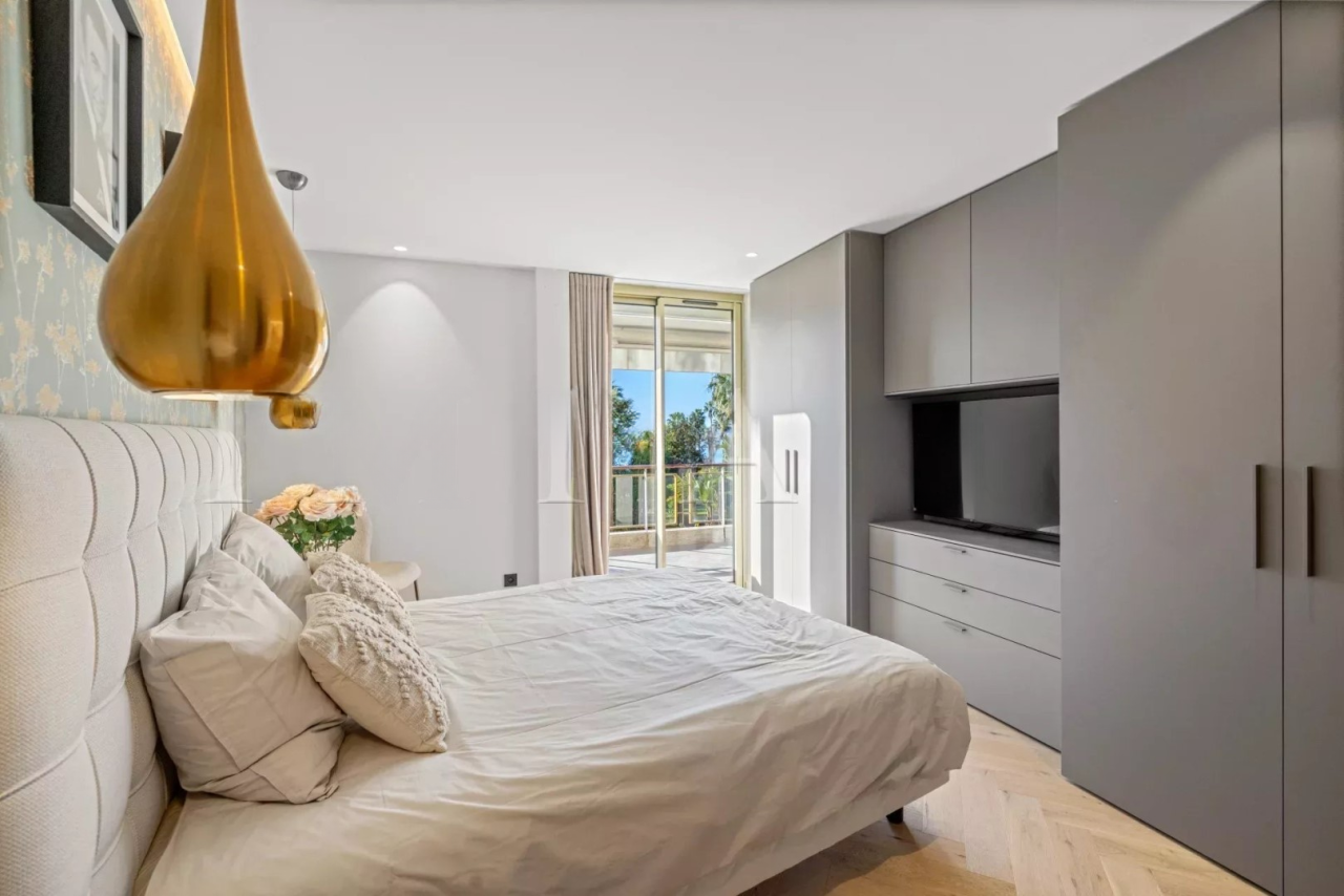 Квартира в Каннах, Франция, 84 м² - фото 12