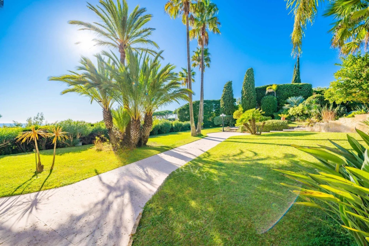 Квартира в Каннах, Франция, 355 м² - фото 12