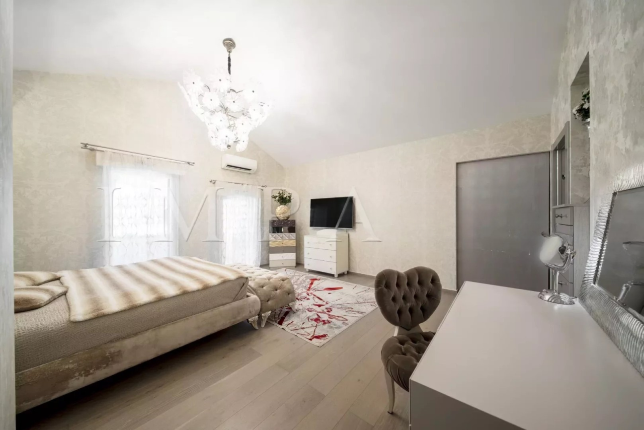 Квартира в Каннах, Франция, 186 м² - фото 12