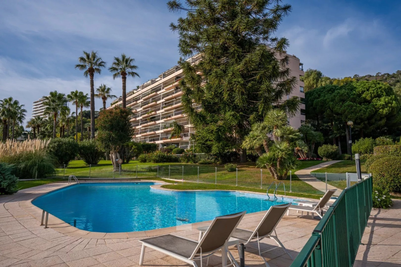 Квартира в Каннах, Франция, 425 м² - фото 12