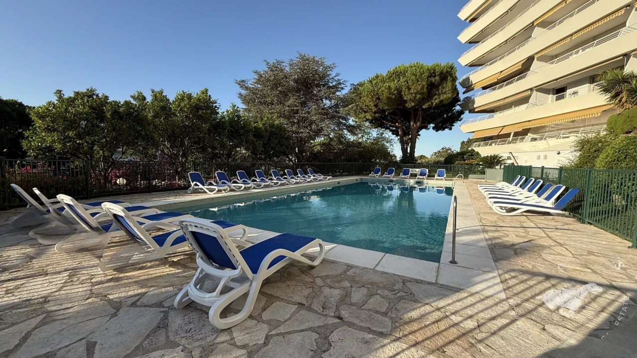 Квартира в Каннах, Франция, 100 м² - фото 12