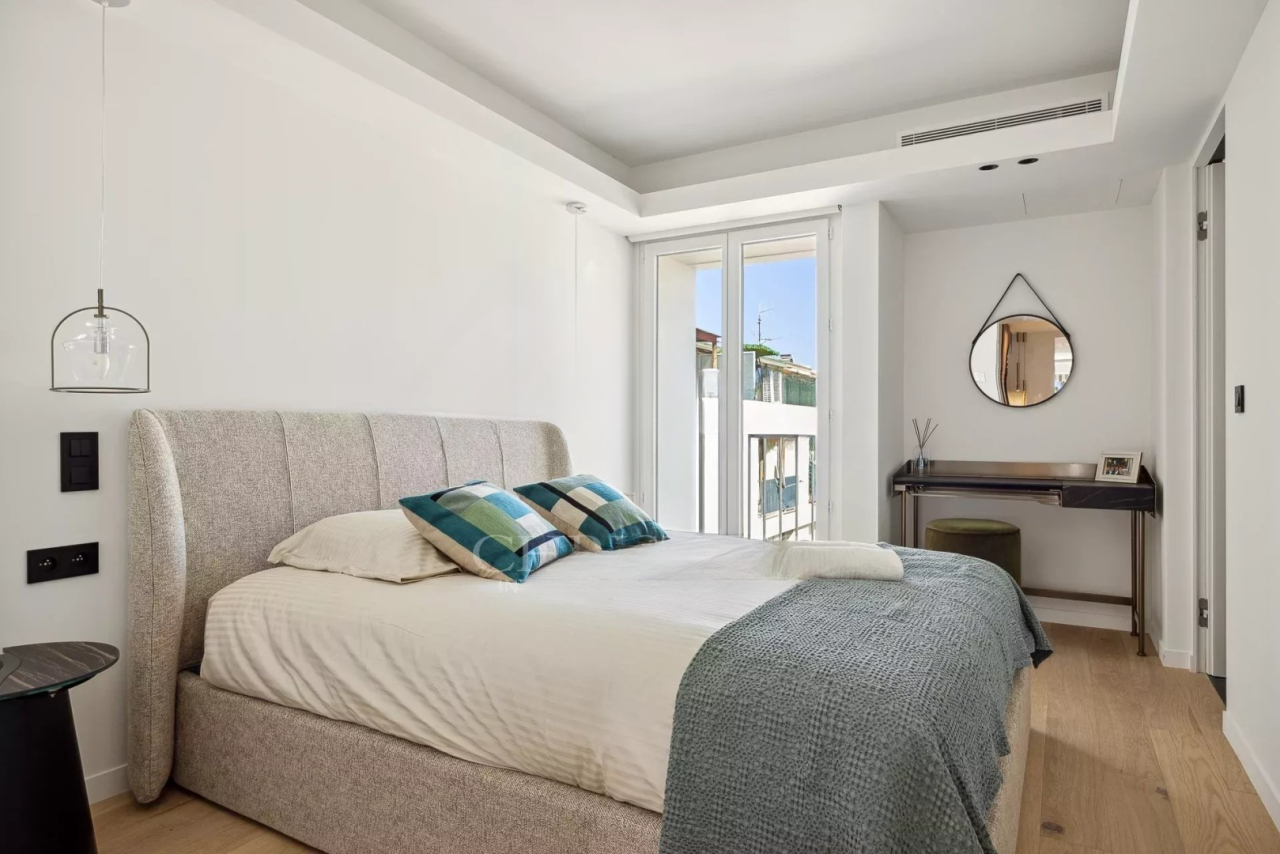 Квартира в Каннах, Франция, 110 м² - фото 13