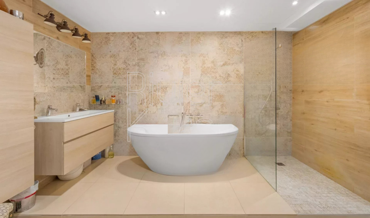 Квартира в Каннах, Франция, 190 м² - фото 14