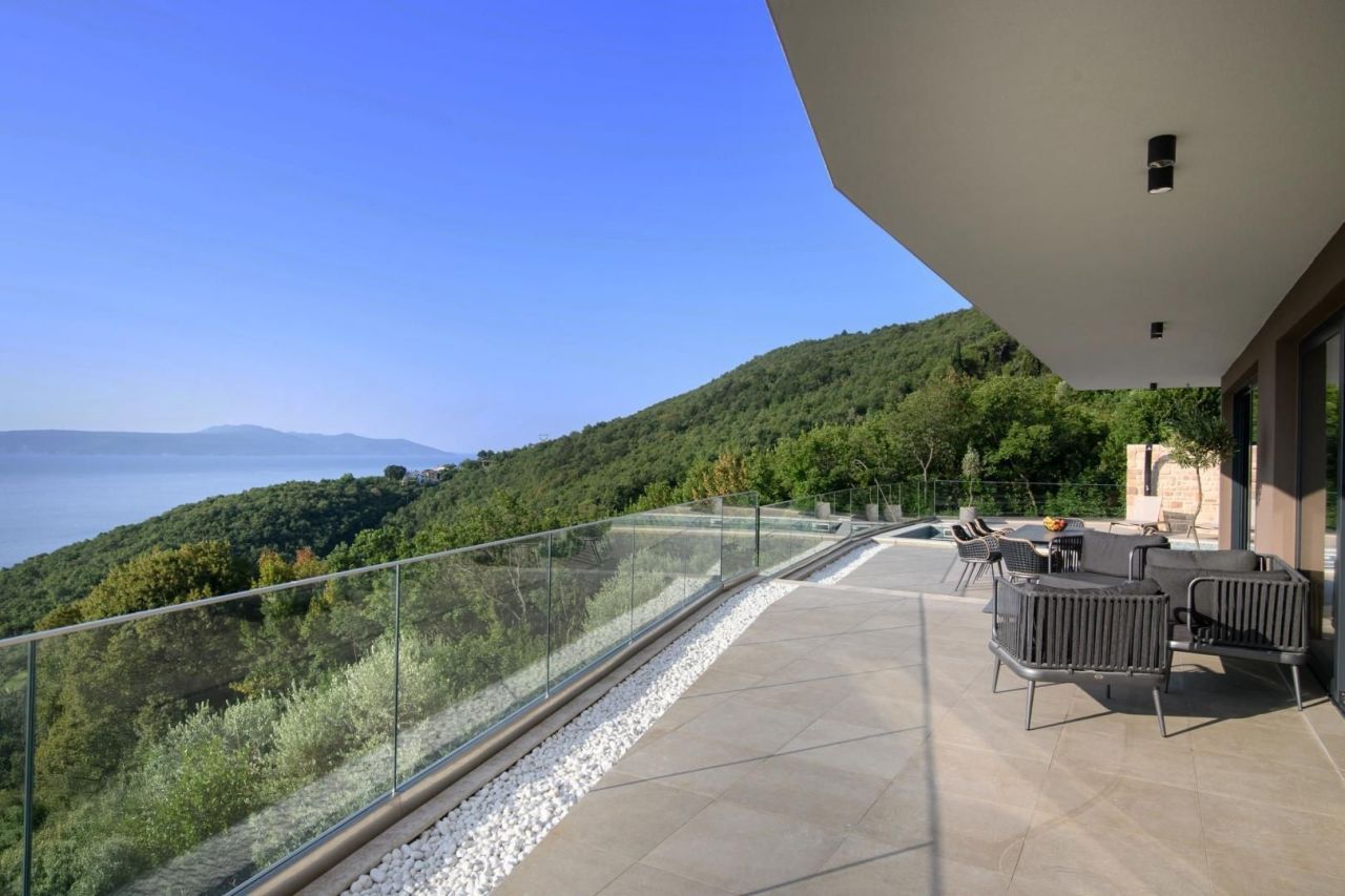 Вилла в Ловране, Хорватия, 225 м² - фото 10