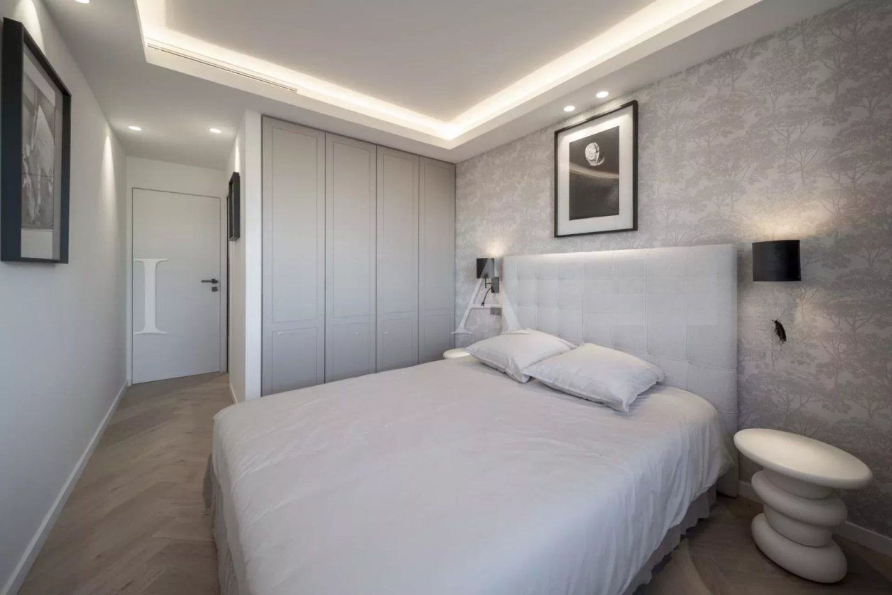 Квартира в Каннах, Франция, 95 м² - фото 15