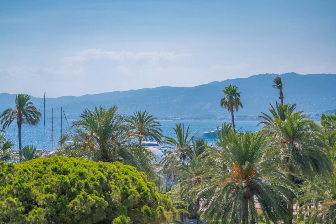 Квартира в Каннах, Франция, 95 м² - фото 15