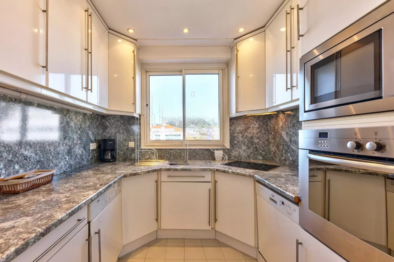 Квартира в Каннах, Франция, 76 м² - фото 16