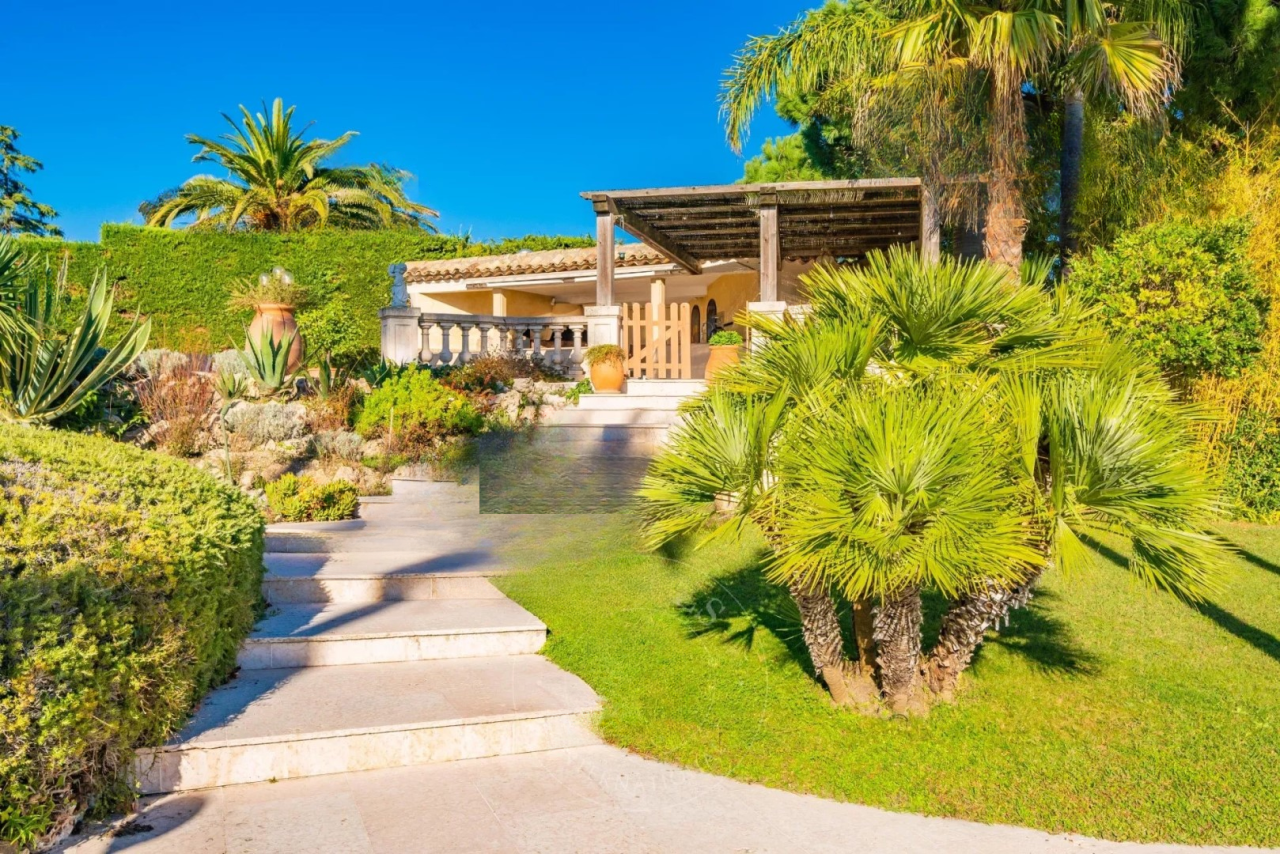 Квартира в Каннах, Франция, 355 м² - фото 16