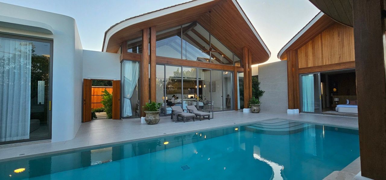 Вилла на острове Пхукет, Таиланд, 458 м² - фото 1