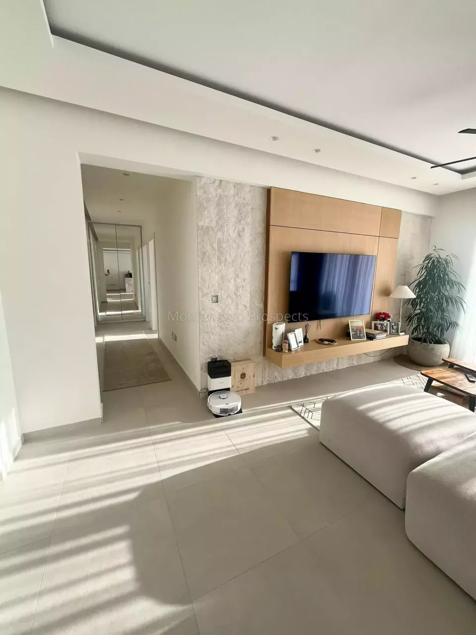 Квартира в Тивате, Черногория, 122 м² - фото 8