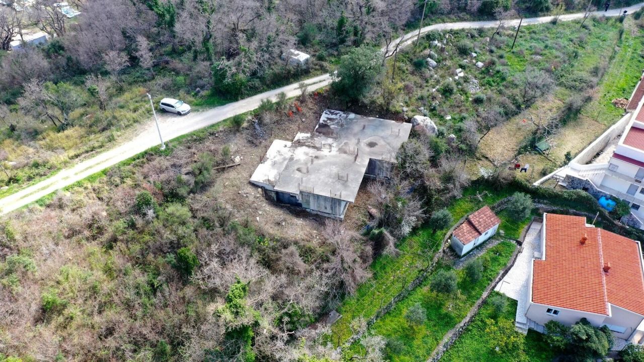 Земля в Петроваце, Черногория, 782 м² - фото 10