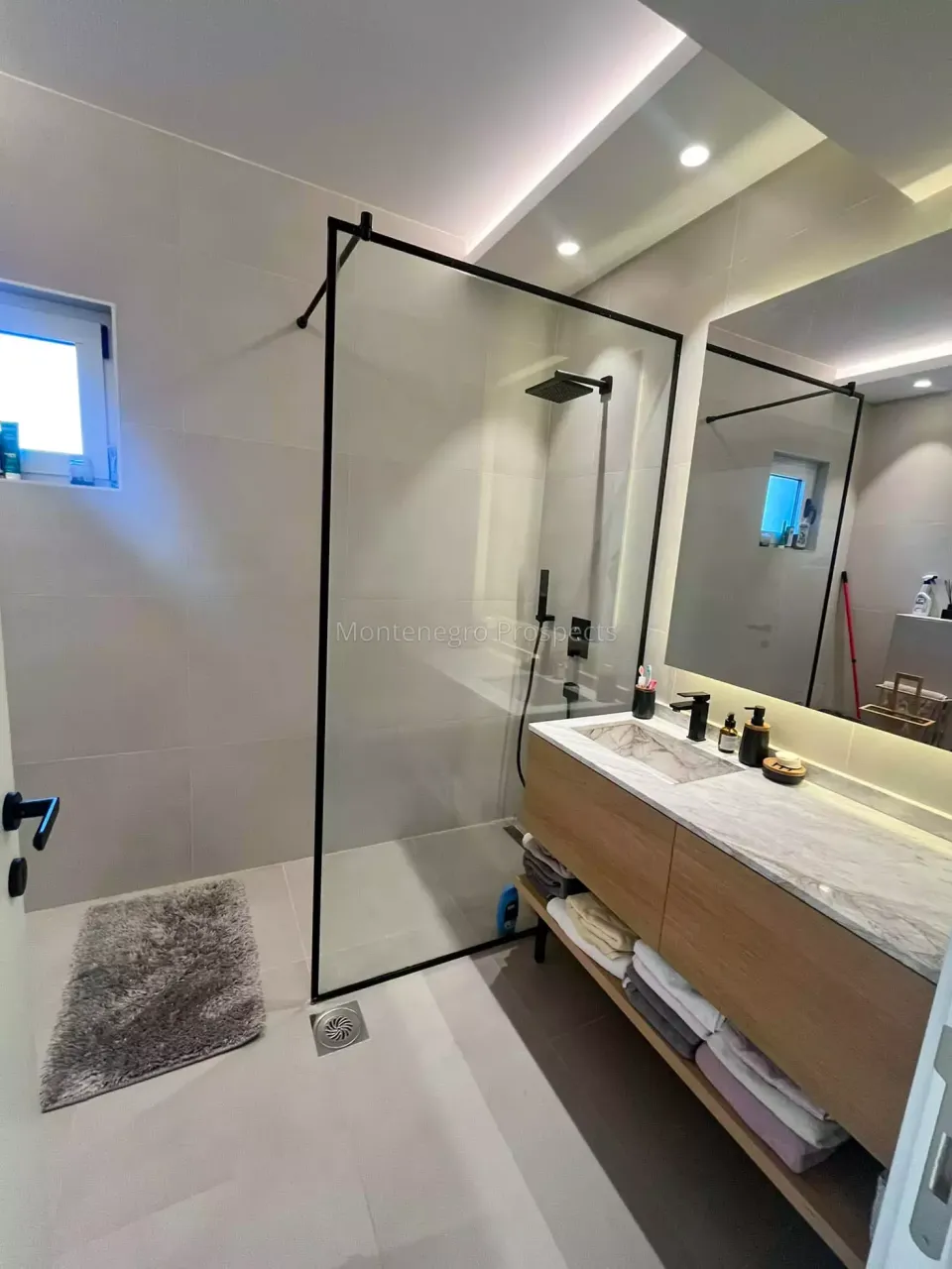 Квартира в Тивате, Черногория, 122 м² - фото 14