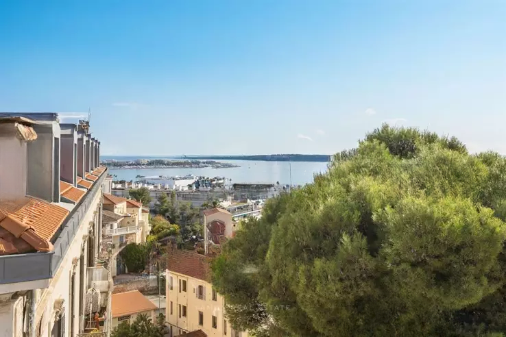 Квартира в Каннах, Франция, 103 м² - фото 1