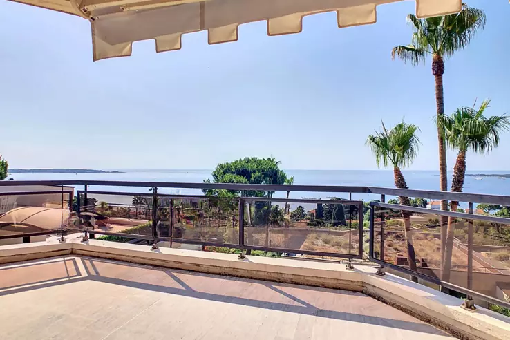 Квартира в Каннах, Франция, 106 м² - фото 1