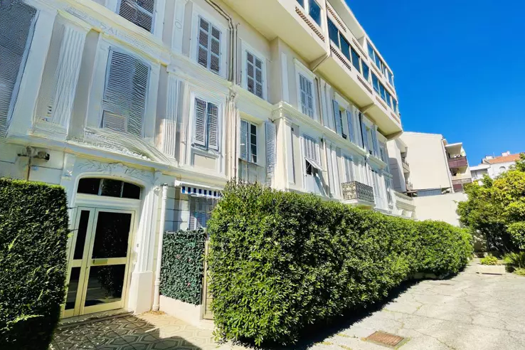 Квартира в Каннах, Франция, 140 м² - фото 1