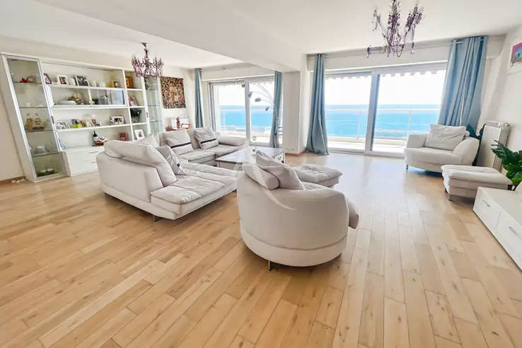 Квартира в Каннах, Франция, 206 м² - фото 1