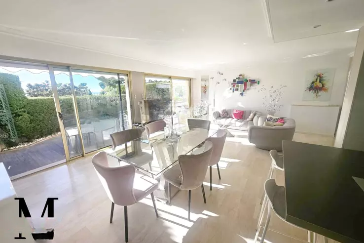 Квартира в Каннах, Франция, 89 м² - фото 1