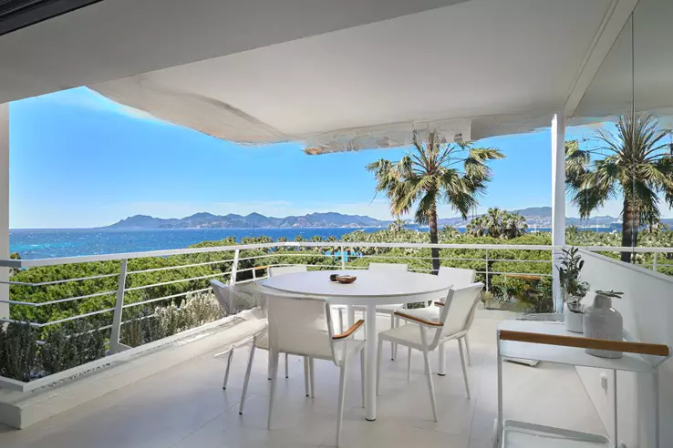 Квартира в Каннах, Франция, 108 м² - фото 1