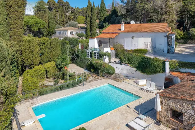 Квартира в Каннах, Франция, 207 м² - фото 1