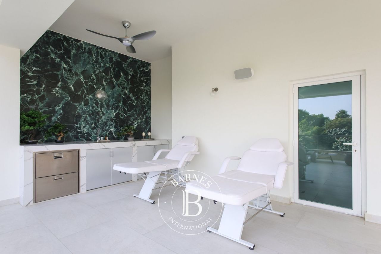 Вилла в Дубае, ОАЭ, 1 531.8 м² - фото 9