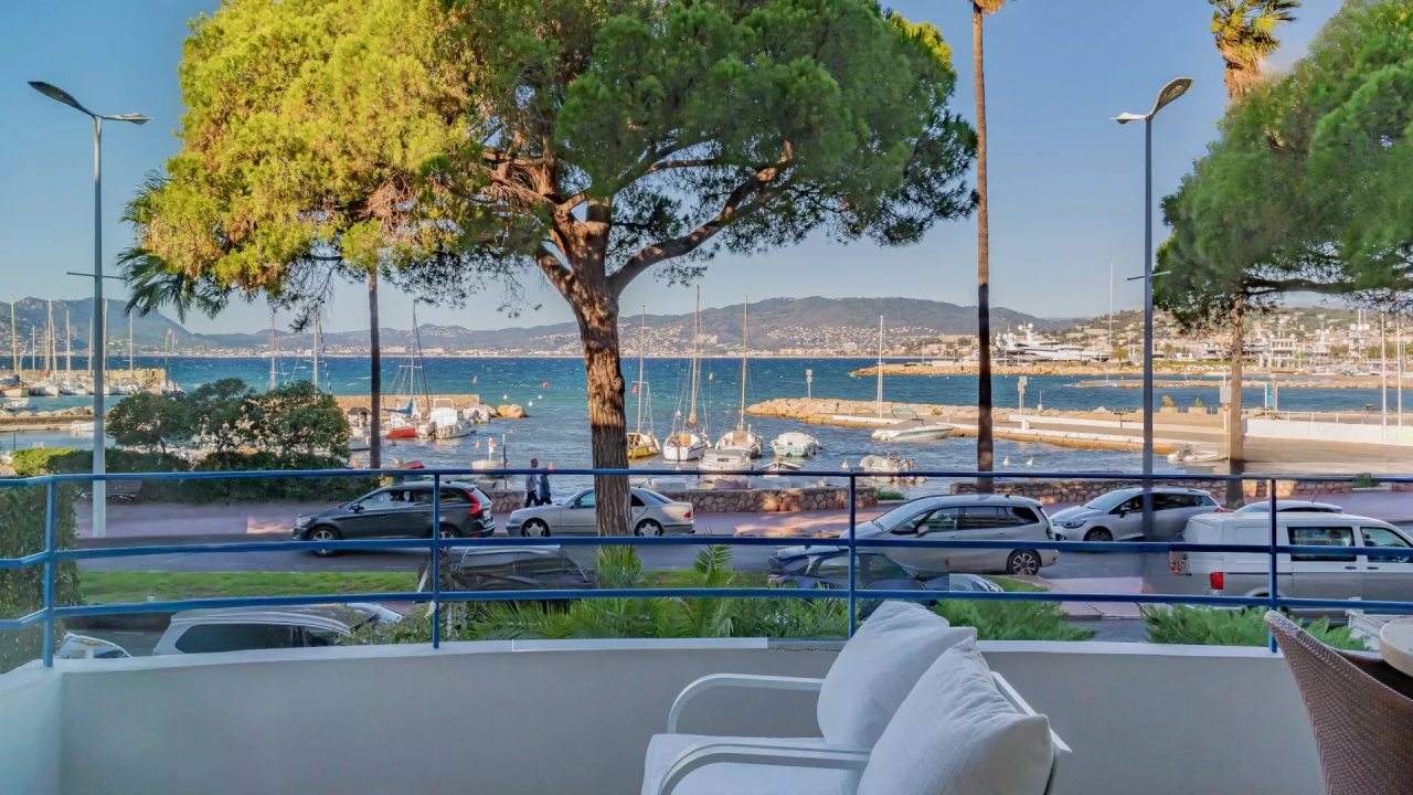 Квартира в Каннах, Франция, 52 м² - фото 1