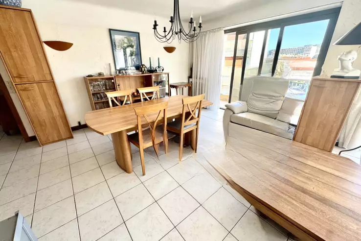 Квартира в Каннах, Франция, 84 м² - фото 1