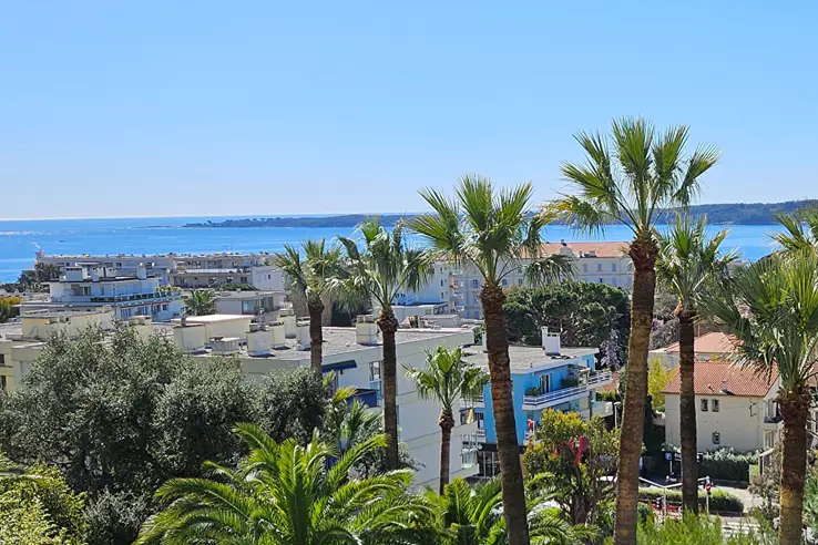 Квартира в Каннах, Франция, 68 м² - фото 1