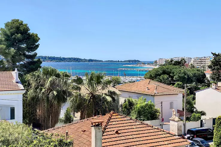 Квартира в Каннах, Франция, 86 м² - фото 1