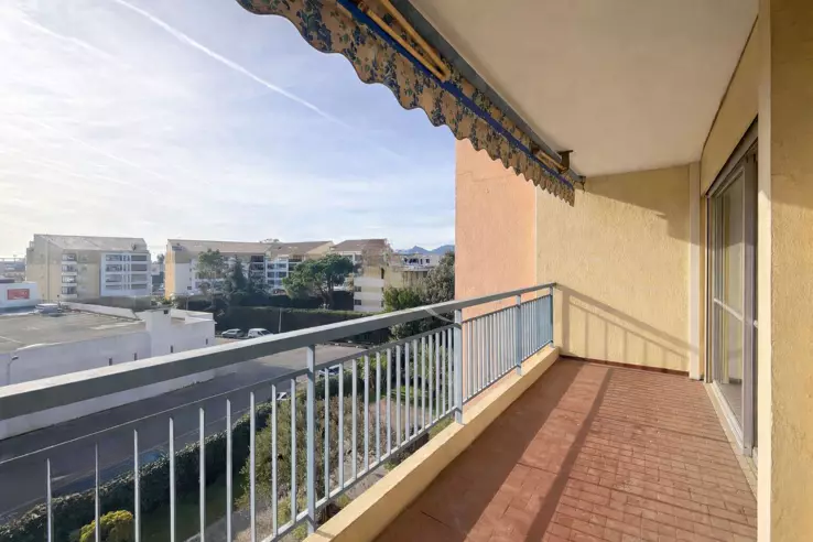 Квартира в Каннах, Франция, 68 м² - фото 1