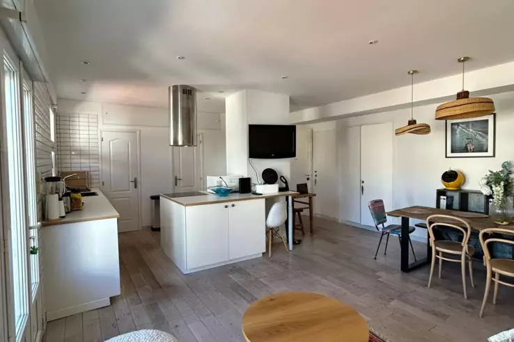 Квартира в Каннах, Франция, 65 м² - фото 1