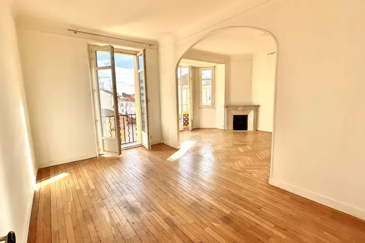 Квартира в Каннах, Франция, 118 м² - фото 1