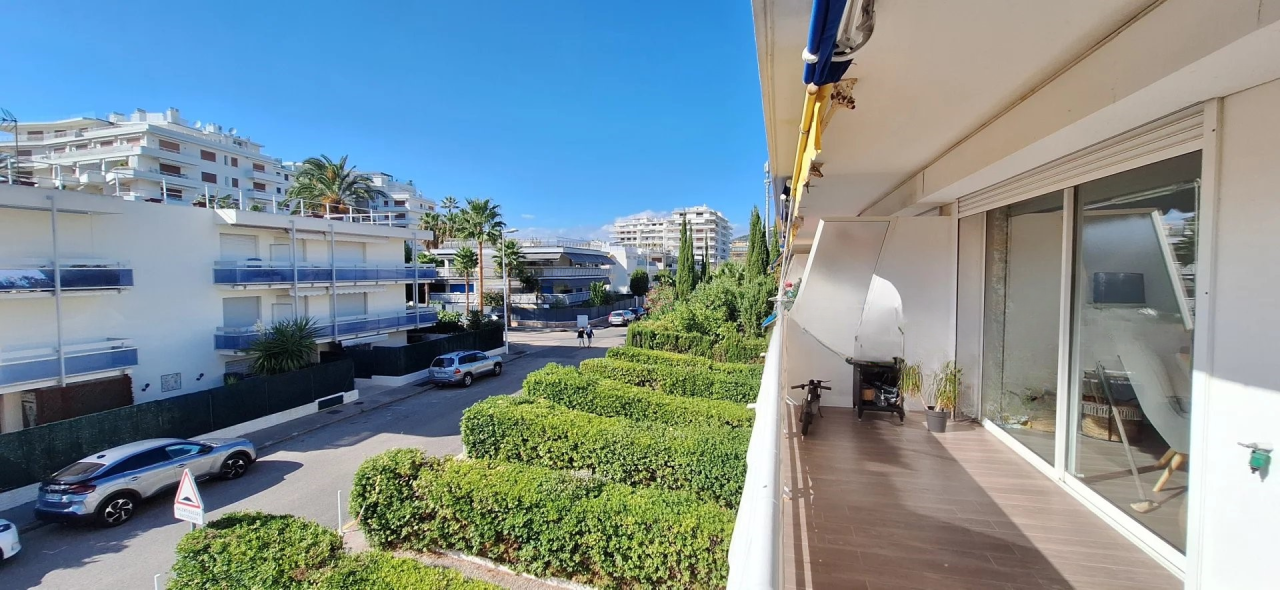 Квартира в Каннах, Франция, 67 м² - фото 1