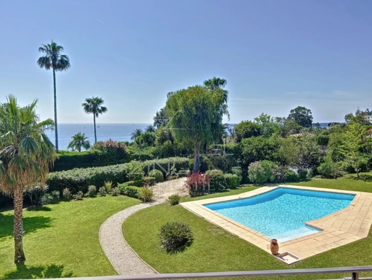 Квартира в Каннах, Франция, 163 м² - фото 2