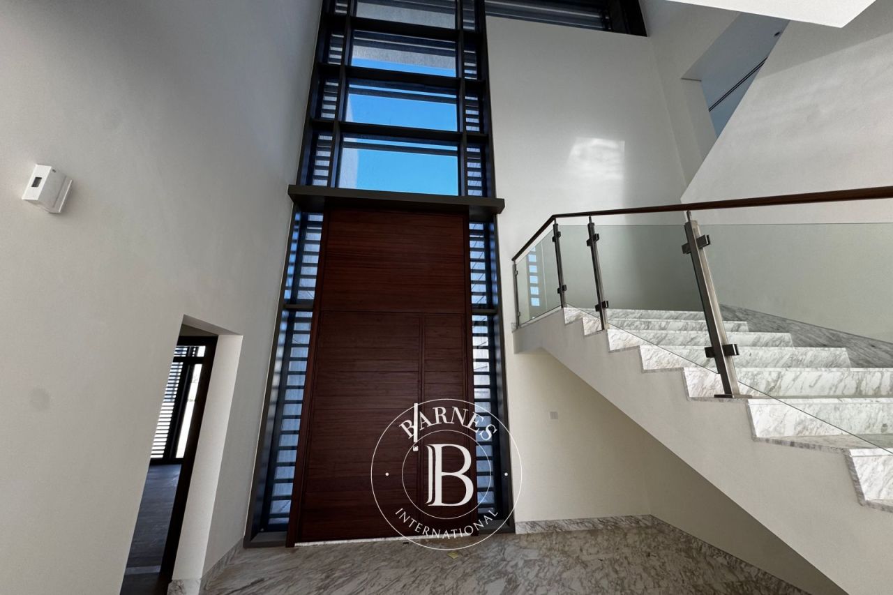 Вилла в Дубае, ОАЭ, 578.1 м² - фото 14