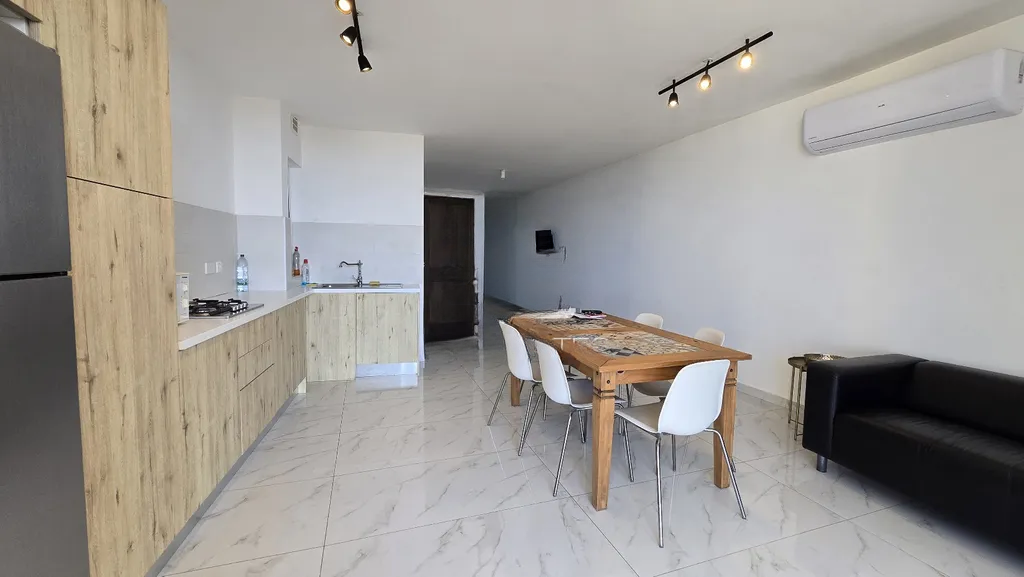 Квартира в Сан-Лоренце, Мальта, 118 м² - фото 2