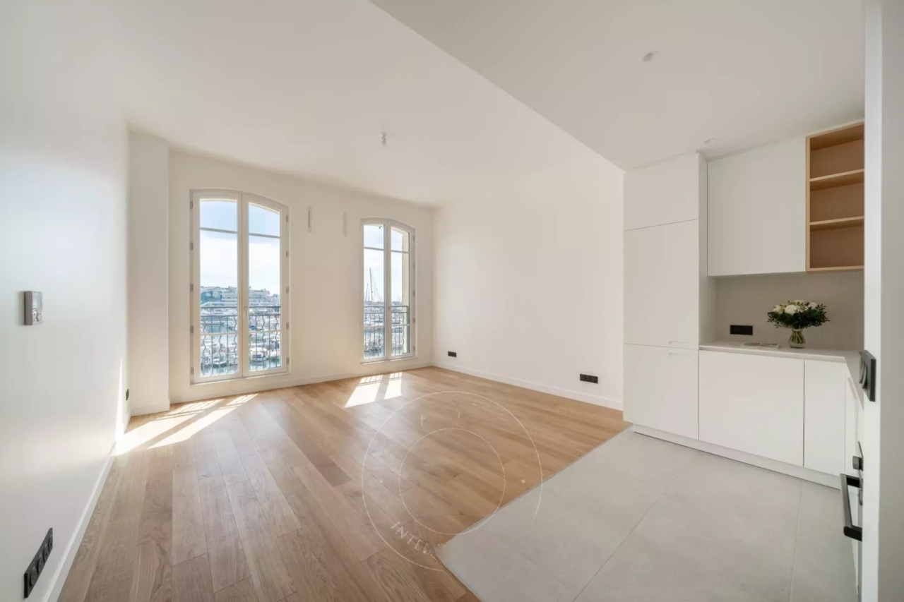 Квартира в Каннах, Франция, 48 м² - фото 2