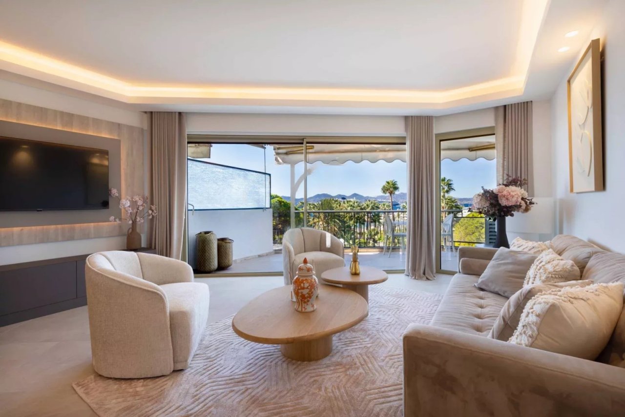 Квартира в Каннах, Франция, 95 м² - фото 2